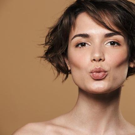 Pelucas de pelo sintético de Carla Bedia