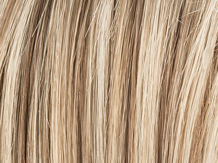 Muestra del color Sandyblonde Rooted para Miss Comfort de Ellen Wille