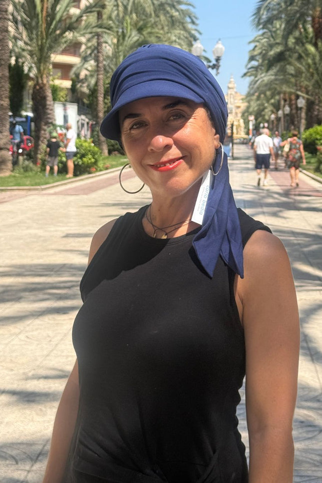 Gorra Oncológica Carla Bedia | Nala Azul Marino