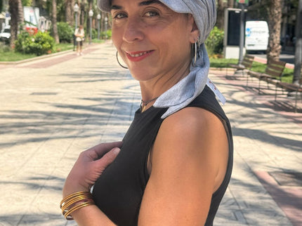 Gorra Oncológica Carla Bedia | Nala Gris Claro
