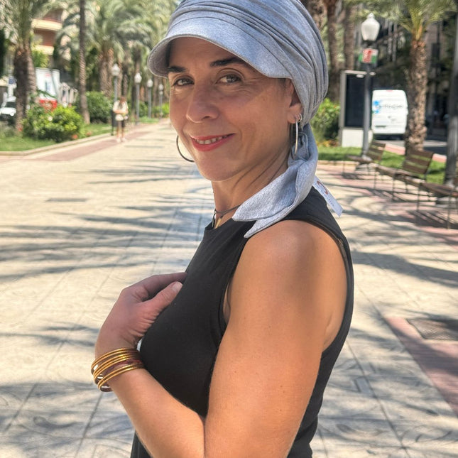 Gorra Oncológica Carla Bedia | Nala Gris Claro