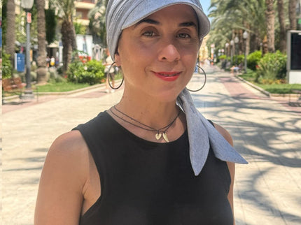 Gorra Oncológica Carla Bedia | Nala Gris Claro