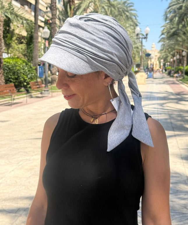 Gorra Oncológica Carla Bedia | Nala Gris Claro