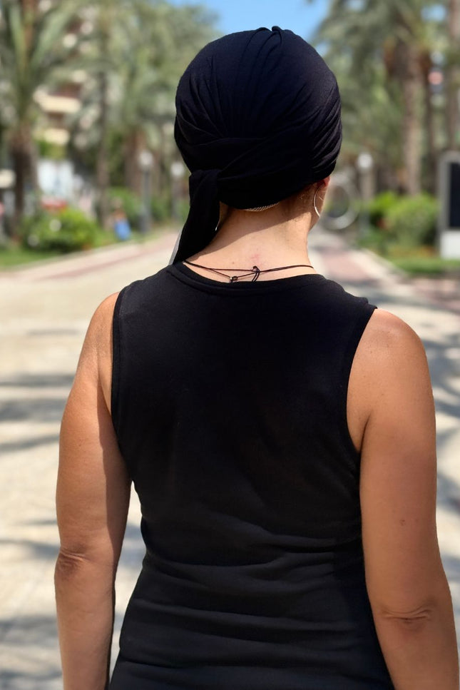 Gorra Oncológica Carla Bedia | Nala Negro