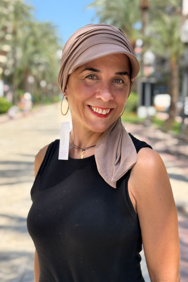 Gorra Oncológica Carla Bedia | Nala Taupe
