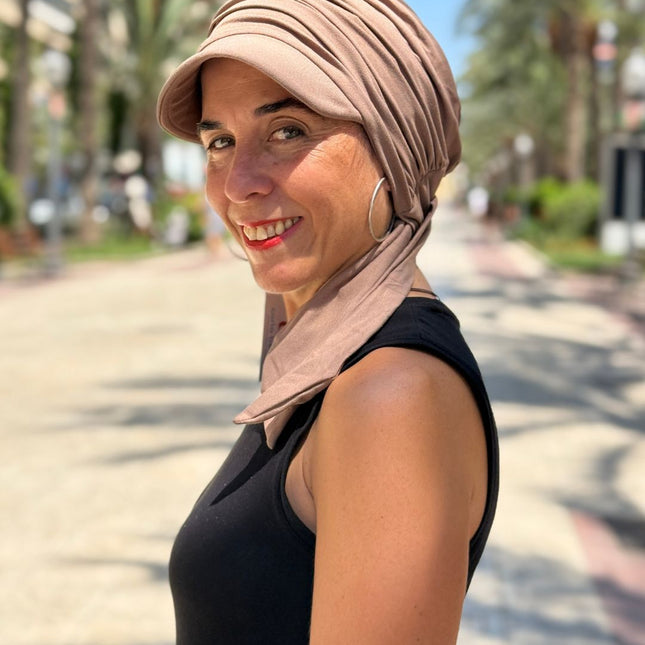 Gorra Oncológica Carla Bedia | Nala Taupe