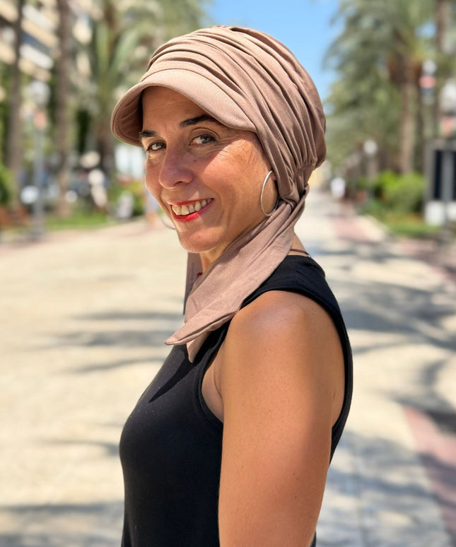 Gorra Oncológica Carla Bedia | Nala Taupe