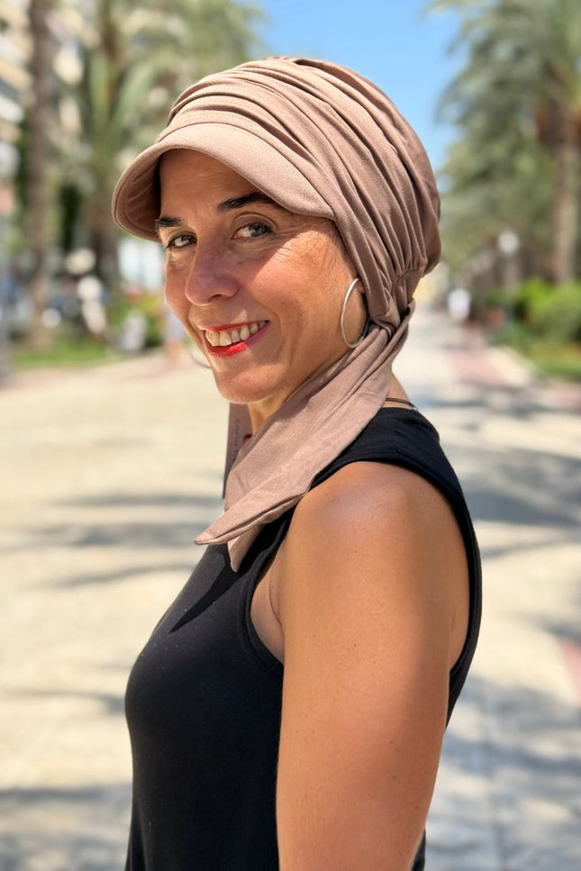 Gorra Oncológica Carla Bedia | Nala Taupe