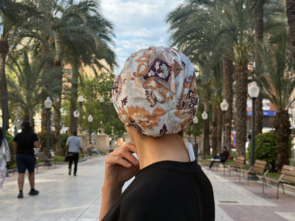 Pañuelo Oncológico Carla Bedia | Sue Floral Tierra
