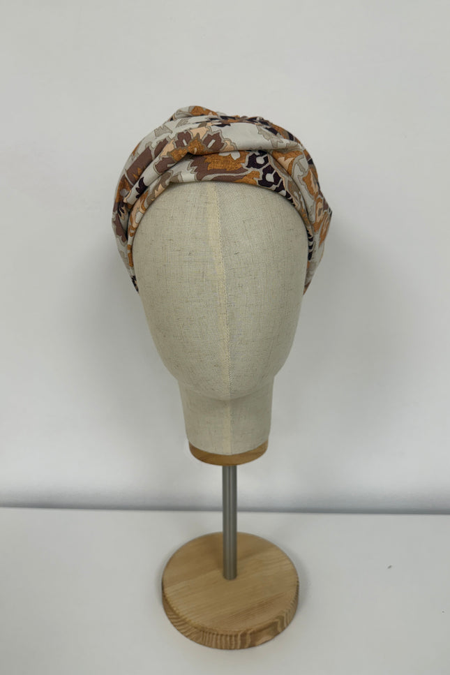Pañuelo Oncológico Carla Bedia | Sue Floral Tierra