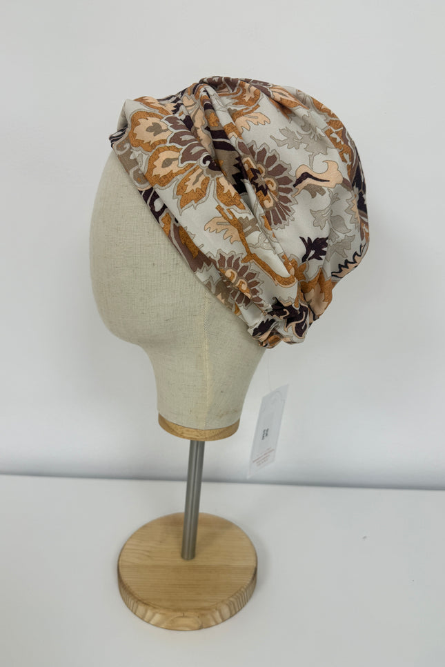 Pañuelo Oncológico Carla Bedia | Sue Floral Tierra