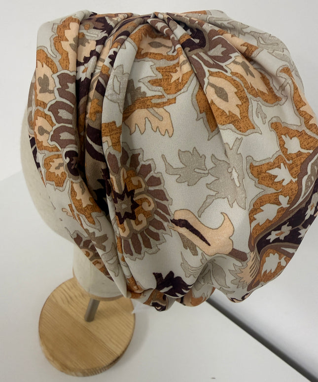 Pañuelo Oncológico Carla Bedia | Sue Floral Tierra