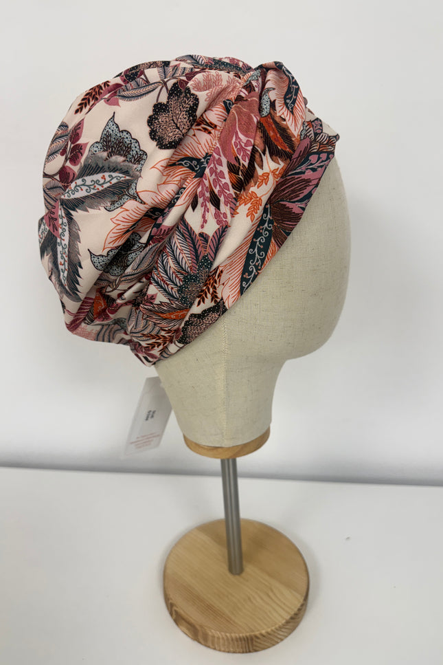 Pañuelo Oncológico Carla Bedia | Sue Floral Rosa
