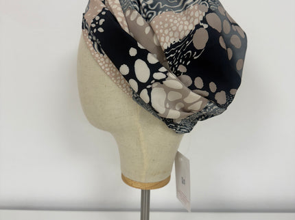 Pañuelo Oncológico Carla Bedia | Sue Abstract Beige Azul