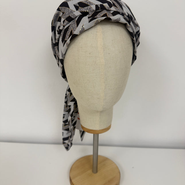 Pañuelo Oncológico Carla Bedia | Zoe Silk Geométrico Plata