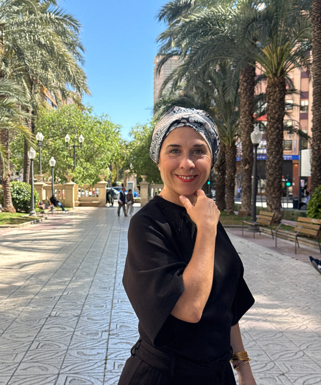 Pañuelo Oncológico Carla Bedia | Sue Abstract Beige Azul