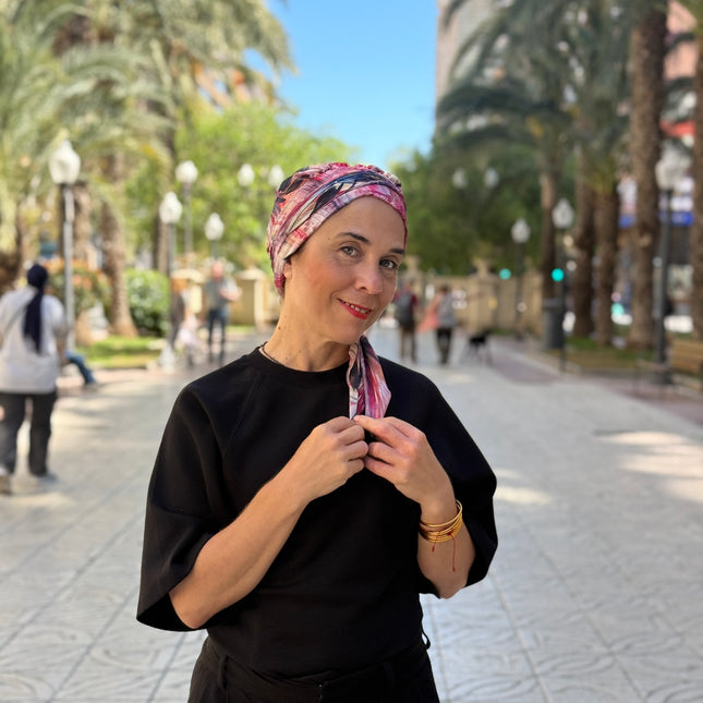 Pañuelo Oncológico Carla Bedia | Zoe Silk Plumas Rosé