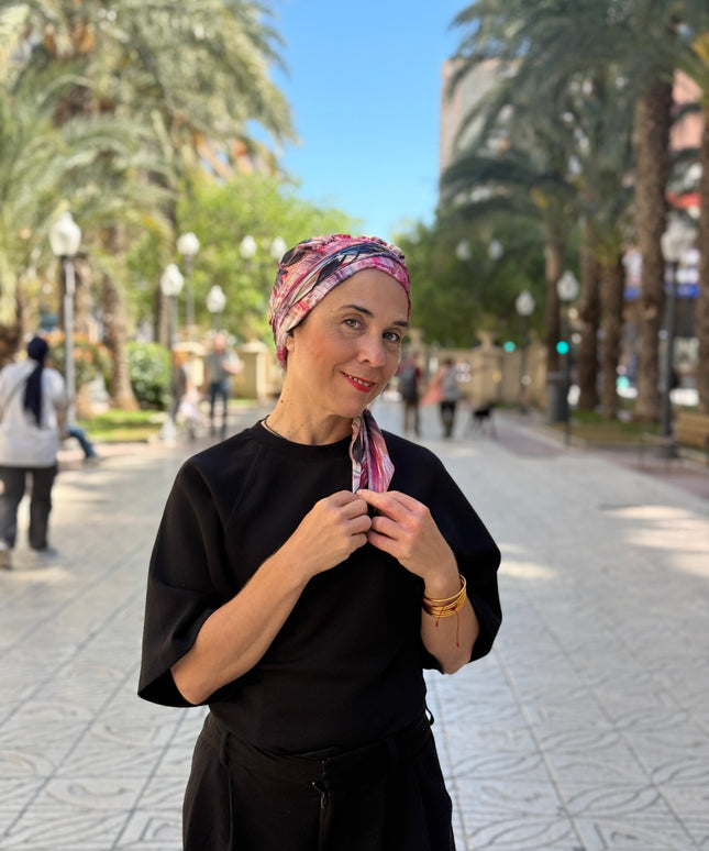 Pañuelo Oncológico Carla Bedia | Zoe Silk Plumas Rosé
