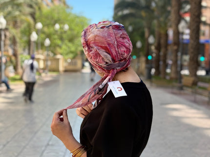 Pañuelo Oncológico Carla Bedia | Zoe Silk Plumas Rosé