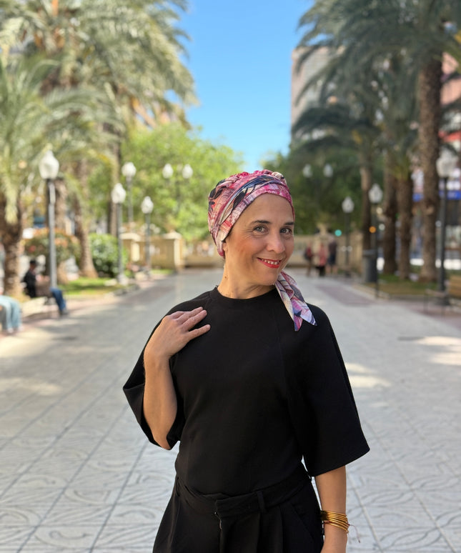 Pañuelo Oncológico Carla Bedia | Zoe Silk Plumas Rosé