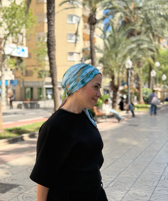 Pañuelo Oncológico Carla Bedia | Zoe Silk Mármol Azul