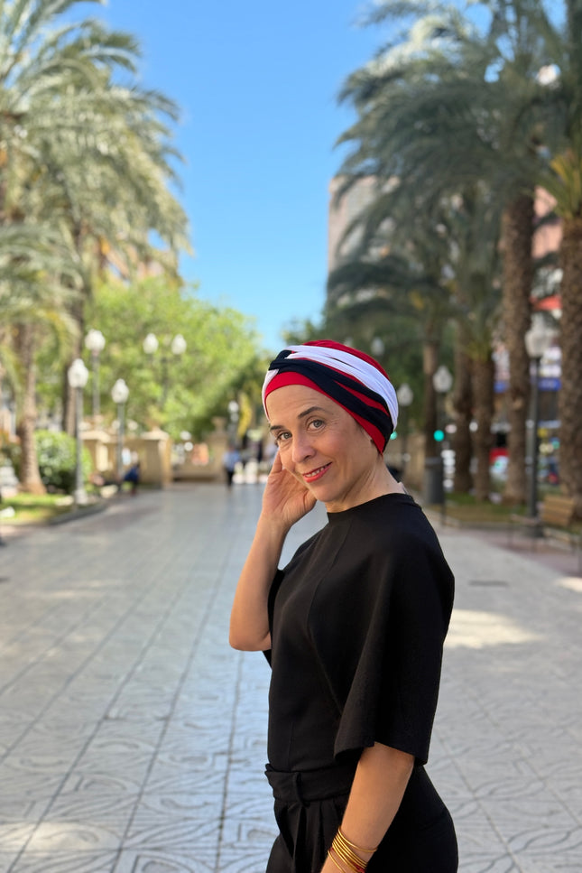 Pañuelo Oncológico Carla Bedia | Gala Tricolor Rojo Marino