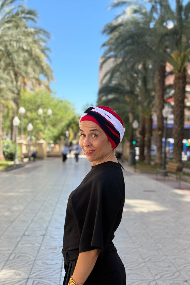 Pañuelo Oncológico Carla Bedia | Gala Tricolor Rojo Marino