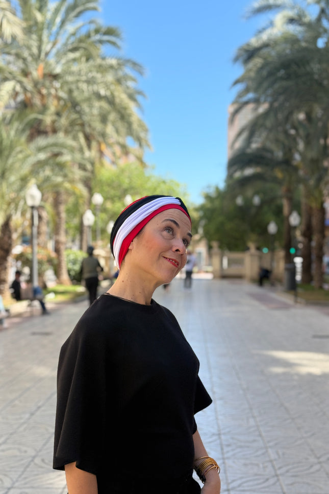 Pañuelo Oncológico Carla Bedia | Gala Tricolor Rojo Marino