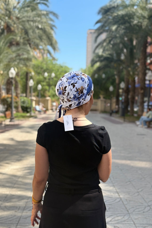 Pañuelo Oncológico Carla Bedia | Zoe Bambú Flores Azul Mostaza