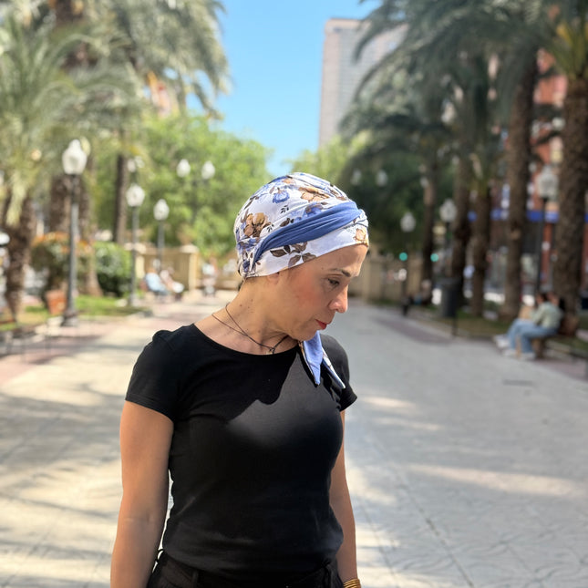 Pañuelo Oncológico Carla Bedia | Zoe Bambú Flores Azul Mostaza
