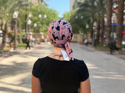 Pañuelo Oncológico Carla Bedia | Zoe Bambú Abstrac Coral Navy