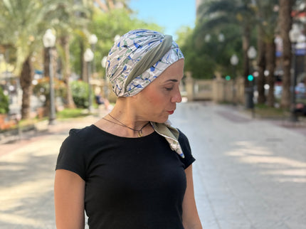 Pañuelo Oncológico Carla Bedia | Zoe Bambú Hojas Azul Caqui