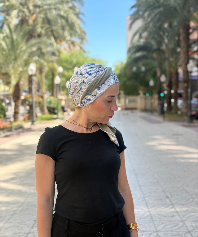 Pañuelo Oncológico Carla Bedia | Zoe Bambú Hojas Azul Caqui