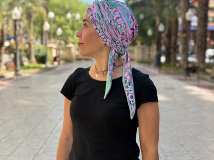 Pañuelo Oncológico Carla Bedia | Zoe Bambú Animal Pink Green