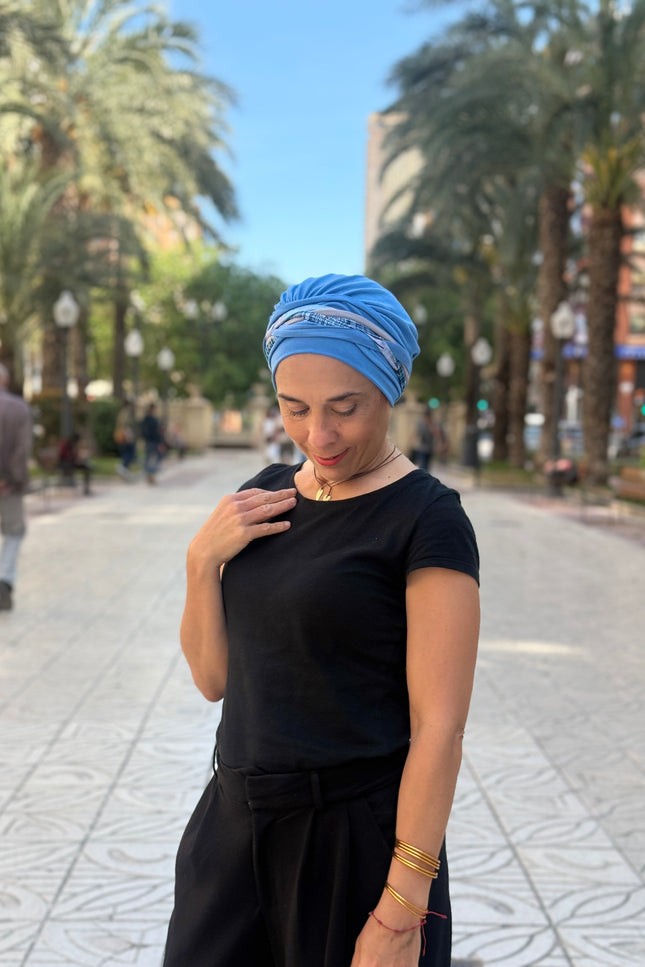 Pañuelo Oncológico Carla Bedia | Carlota Azul