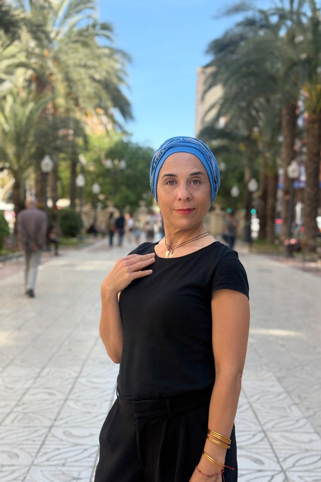 Pañuelo Oncológico Carla Bedia | Carlota Azul