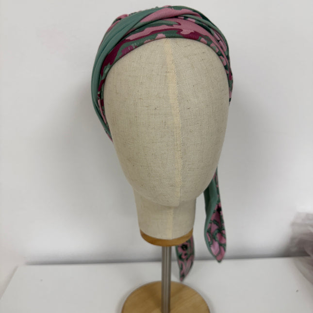 Pañuelo Oncológico Carla Bedia | Zoe Bambú Animal Pink Green