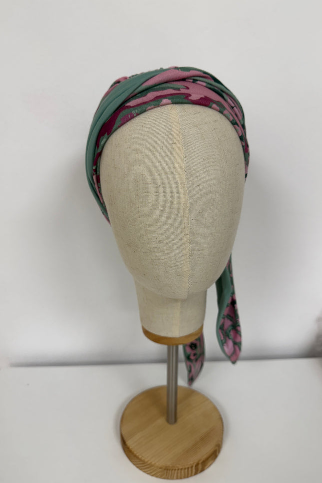 Pañuelo Oncológico Carla Bedia | Zoe Bambú Animal Pink Green