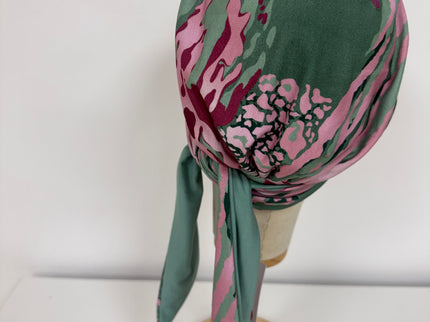 Pañuelo Oncológico Carla Bedia | Zoe Bambú Animal Pink Green