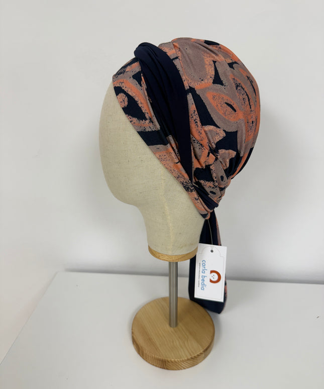Pañuelo Oncológico Carla Bedia | Zoe Bambú Abstrac Coral Navy