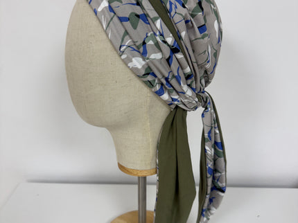 Pañuelo Oncológico Carla Bedia | Zoe Bambú Hojas Azul Caqui
