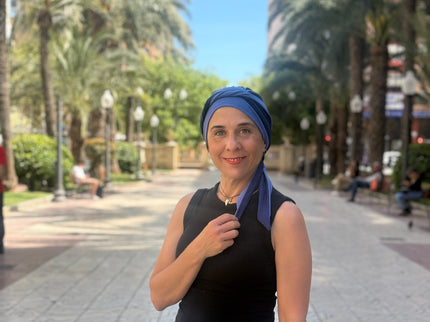 Pañuelo Oncológico Carla Bedia | Martina Azul Lavanda Marino