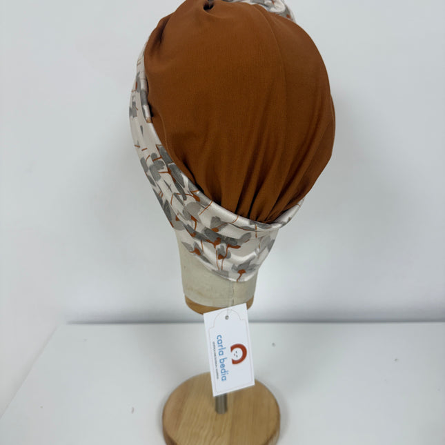 Pañuelo Oncológico Carla Bedia | Lara Cognac Floral Gris