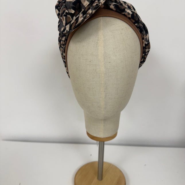 Pañuelo Oncológico Carla Bedia | Lara Marrón Animal Print