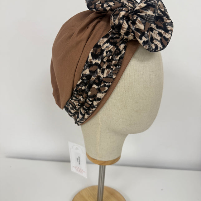 Pañuelo Oncológico Carla Bedia | Lara Marrón Animal Print