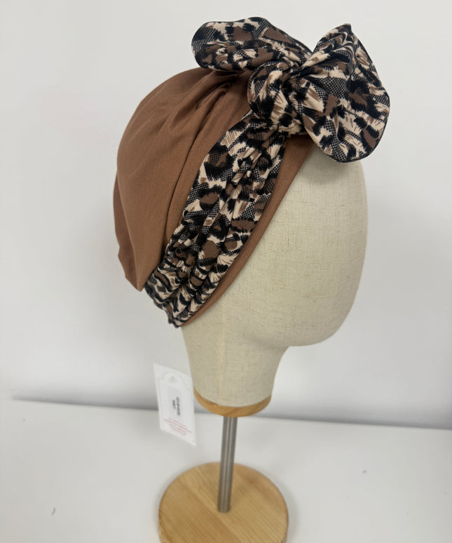 Pañuelo Oncológico Carla Bedia | Lara Marrón Animal Print