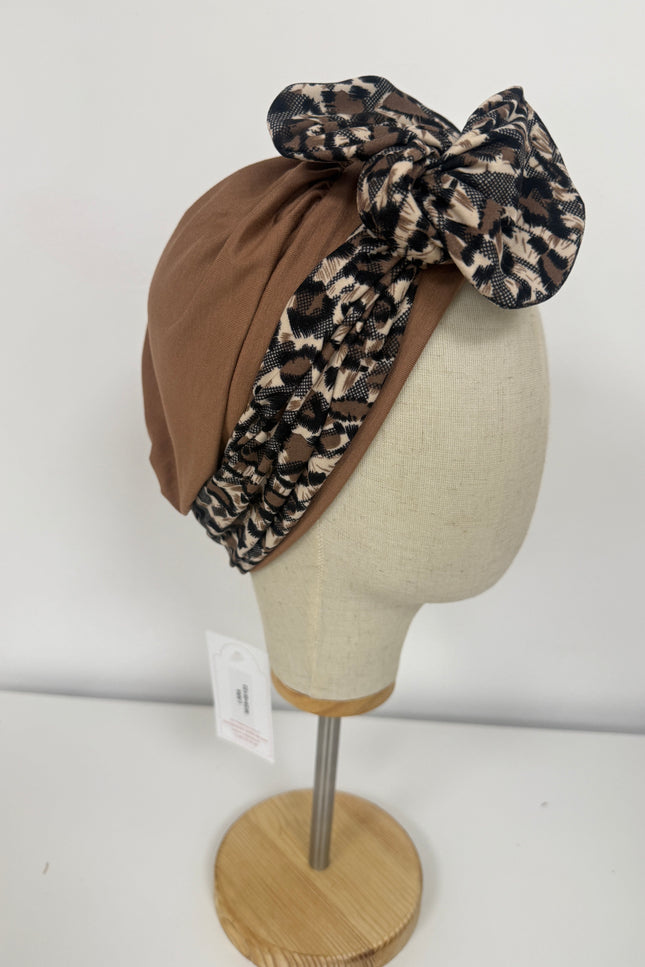 Pañuelo Oncológico Carla Bedia | Lara Marrón Animal Print