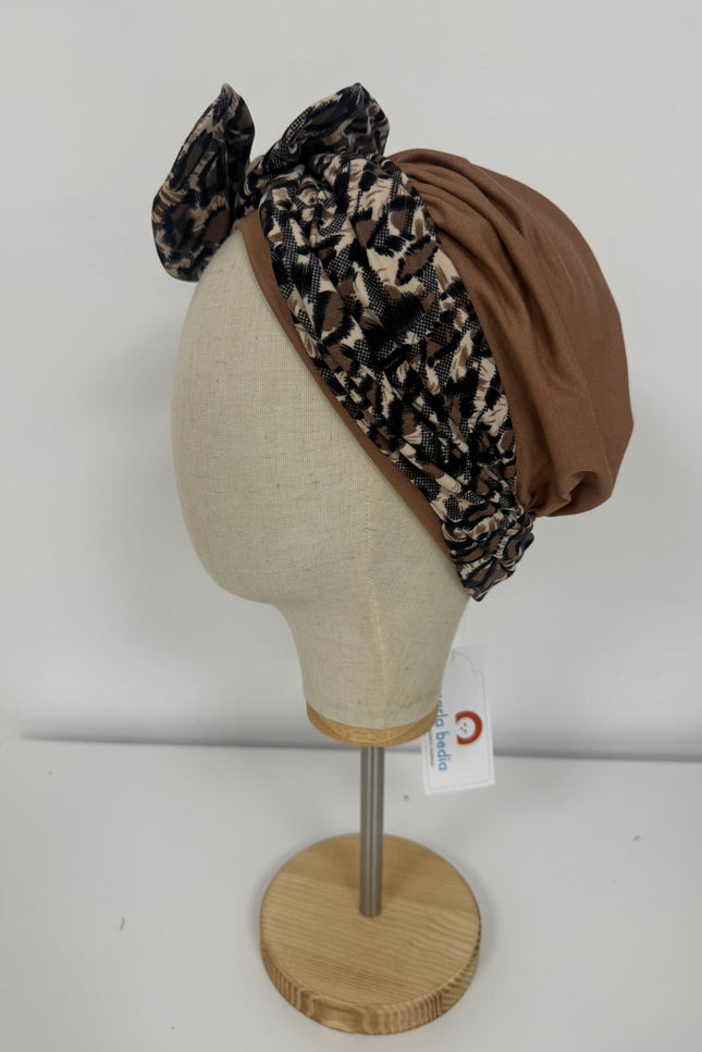 Pañuelo Oncológico Carla Bedia | Lara Marrón Animal Print