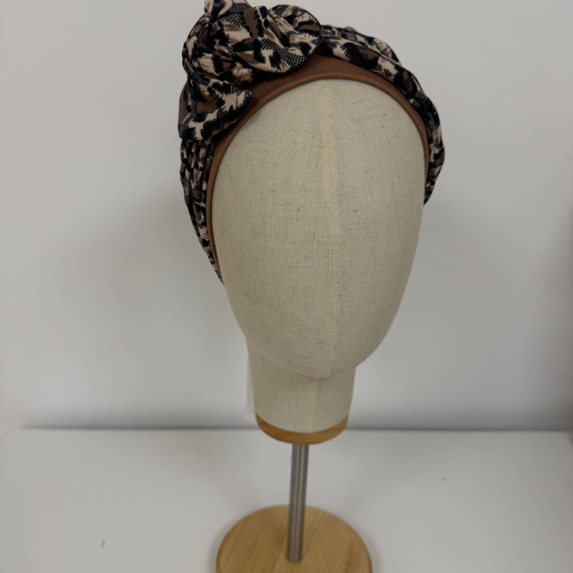 Pañuelo Oncológico Carla Bedia | Lara Marrón Animal Print
