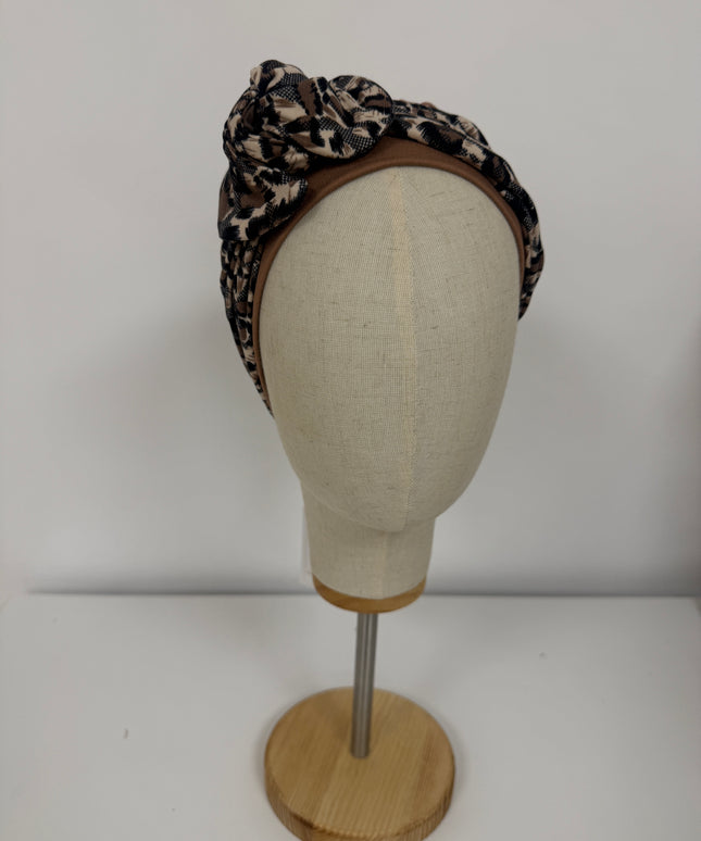 Pañuelo Oncológico Carla Bedia | Lara Marrón Animal Print
